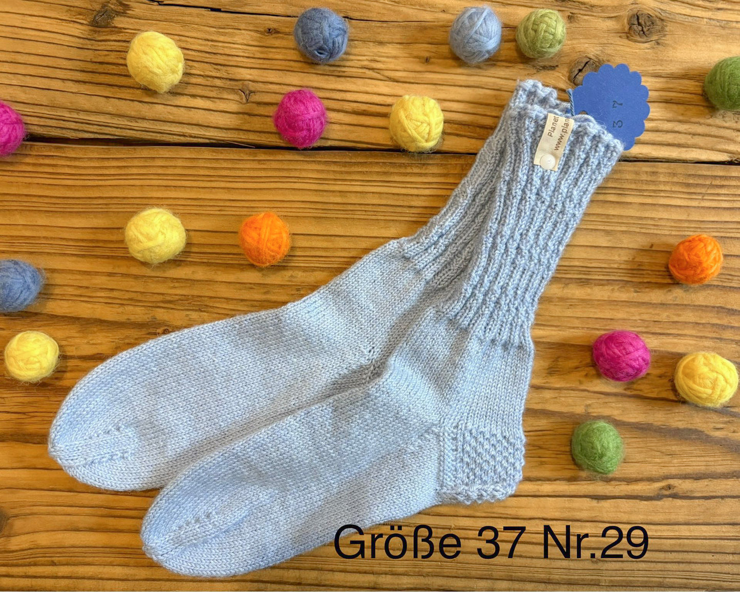 Grau Gr 37