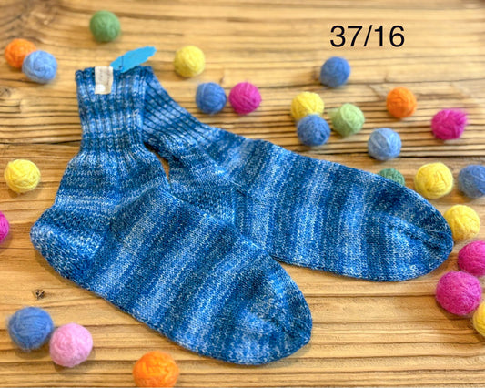 Blau Gr 37