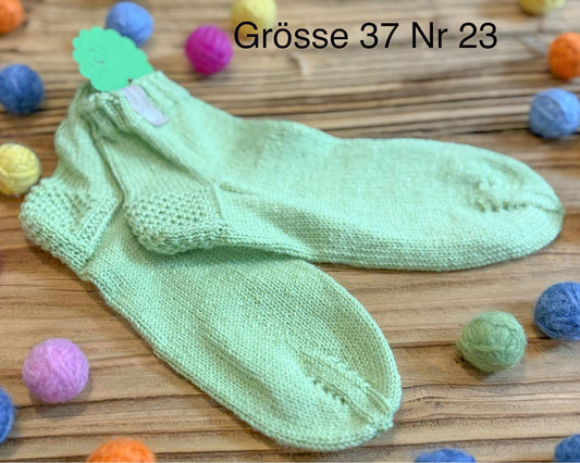 Grün Gr 37
